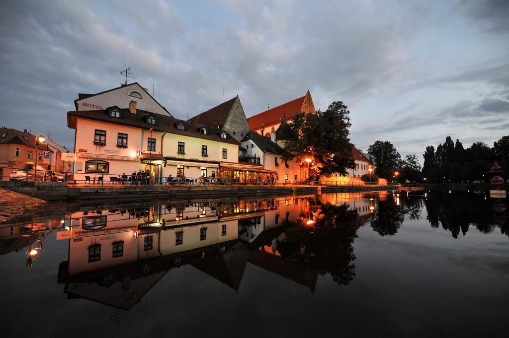Hotel Klika Ceske Budejovice Exterior photo